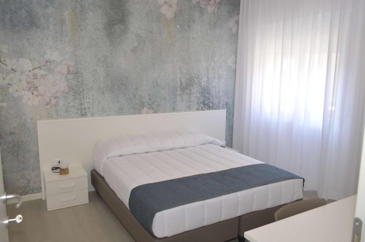 Mar60 Apartments Caorle Bagian luar foto